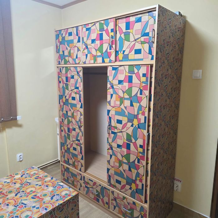 Mobilier,Dulap de vanzare