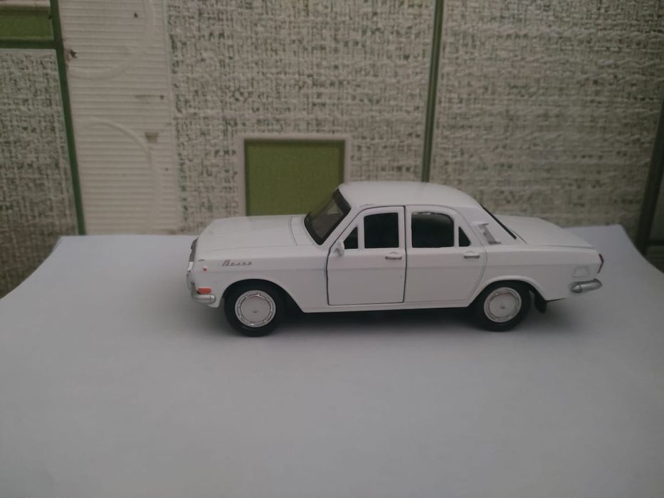 Моделька  Волга  Газ  24