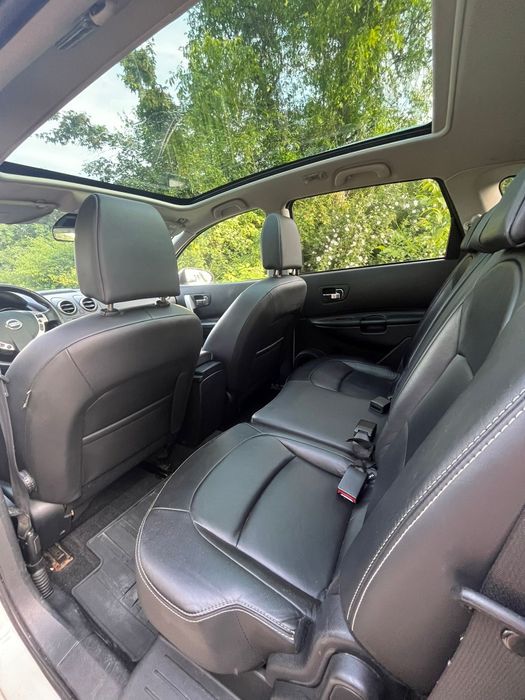 Nissan Qashqai 1.6 diesel 4x4 7 locuri Full