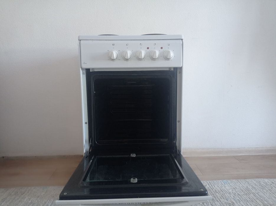 Продаётся электрическая плита