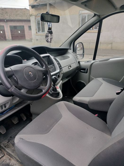 De vânzare Renault trafic