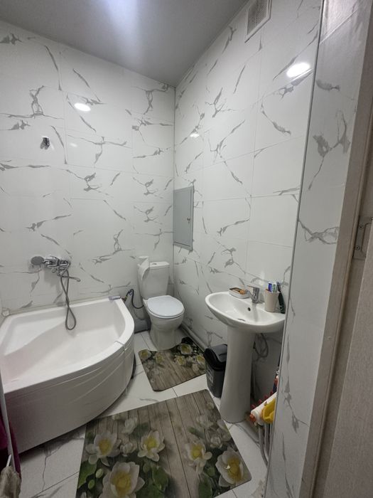 Сергели янги дархон 3/12/16.  Срочно сотилади.