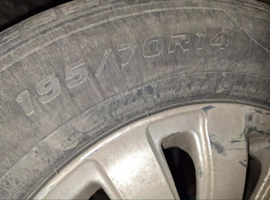 Шины летние 195х70 R14 с легкосплавными дисками