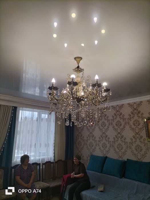 срочно! Люстра 8 рожков