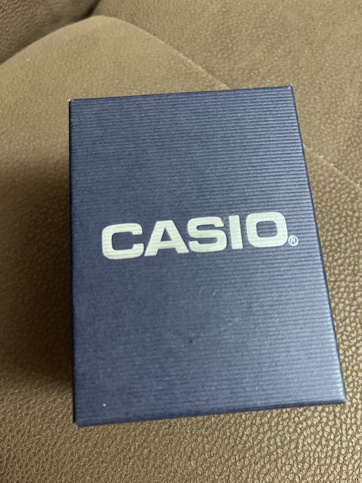 Продам часы casio