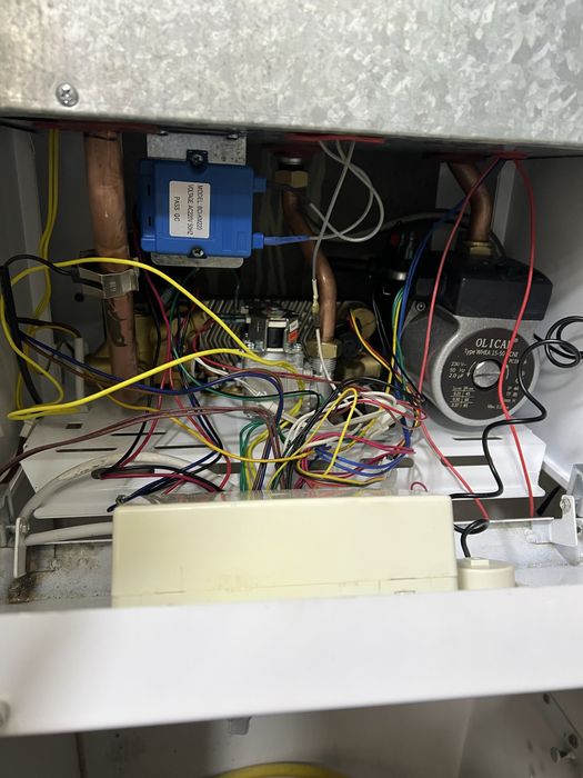 Ремонт котлов Kotyol remont Toshkent Ariston,Airfel,Baymak,Baxi