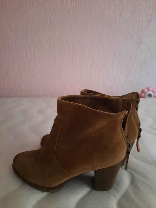 Боти от велур 38 номер