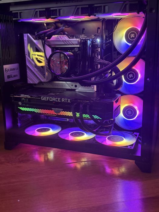 Мощен компютър/ I9 13900KS/Водно/64GB/RTX 3090 24GB/2TB SSD