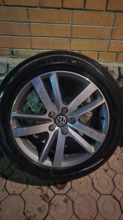 Колёса на VW Touareg 2011