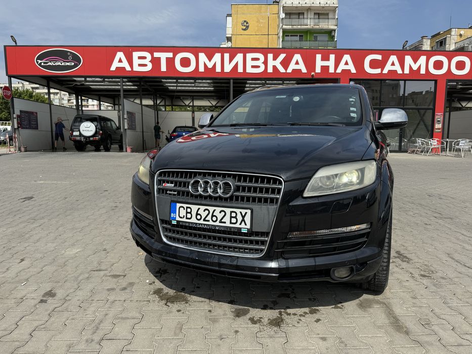 Ауди Q7 2008 Г само на части
