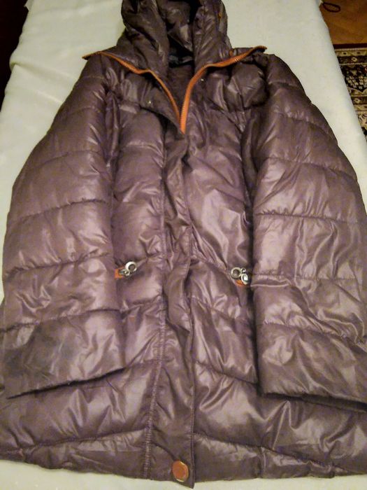 Продавам кафяво дамско яке