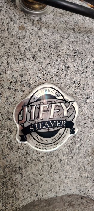 Продаётся профессиональный отпариватель Jiffy Steamer J-4000 американс