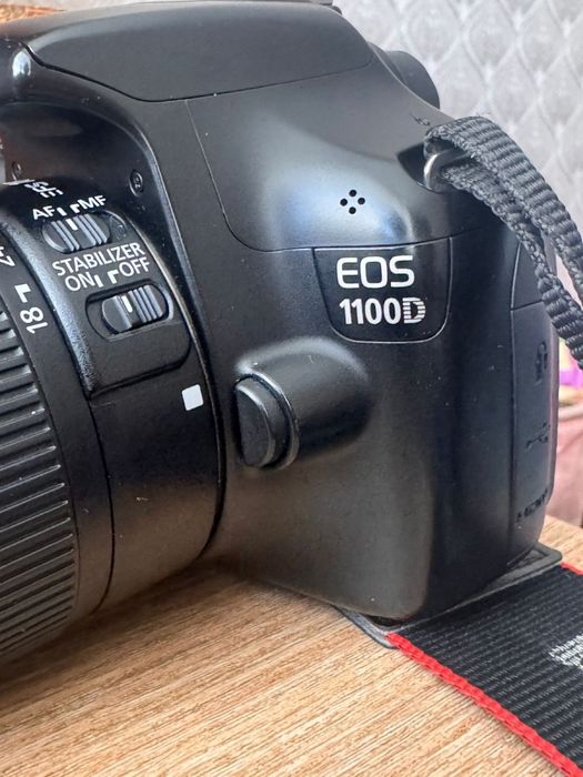 canon фотокамера EOS 1100D