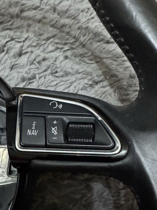 Volan Audi in 3 spite