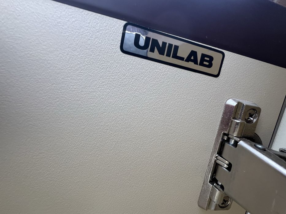 Masa profesionala laborator , tehnic, medical,UNILAB