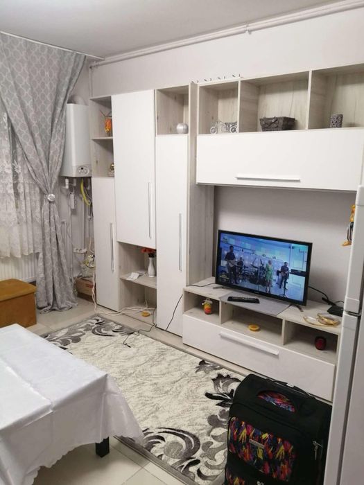 Garsoniera de vanzare