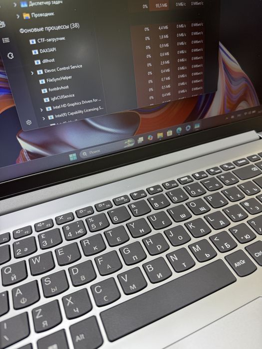 Ноутбук Lenovo   Intel Core Celeron N4
