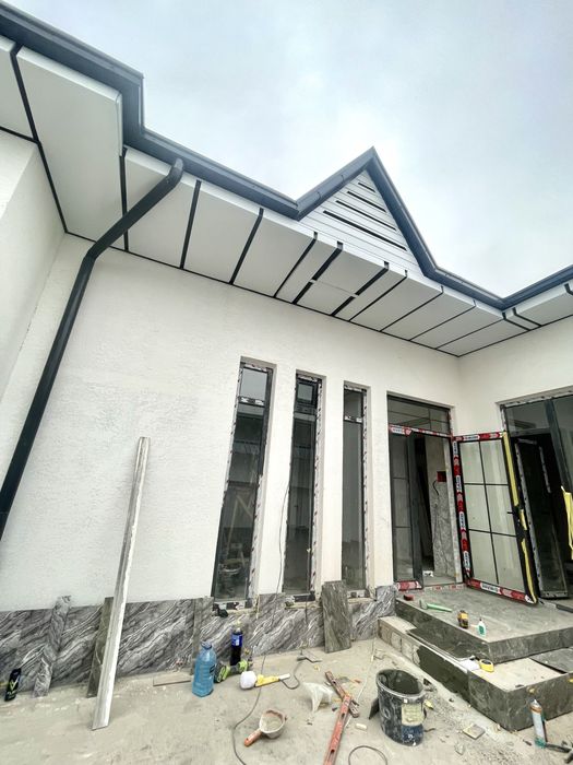 Yengi qurilgan xovli sotiladi Pobeda maxallasi da 3,4 sotix 6 ta xona