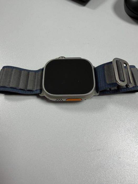 Продам оригинал Apple Watch Ultra 2