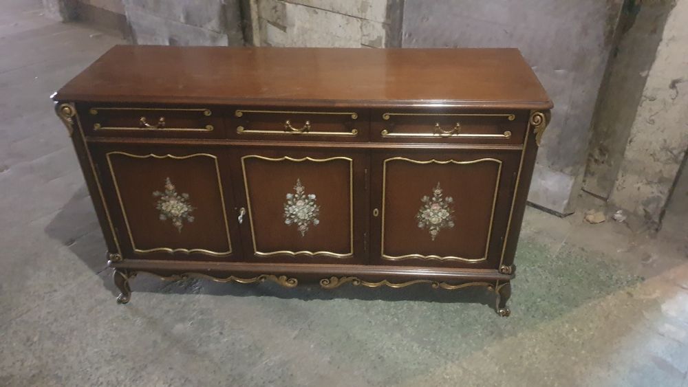 Античен шкаф стил барок/рококо