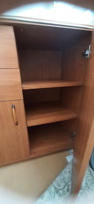 Тумба сатылады есіктер полка іші