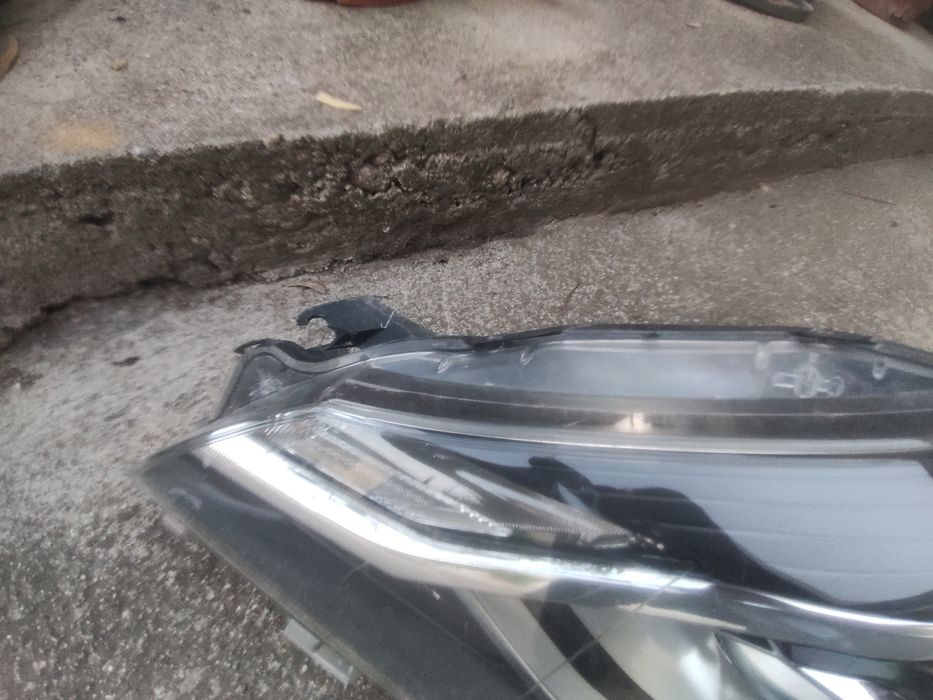 Фар за тойота Ярис