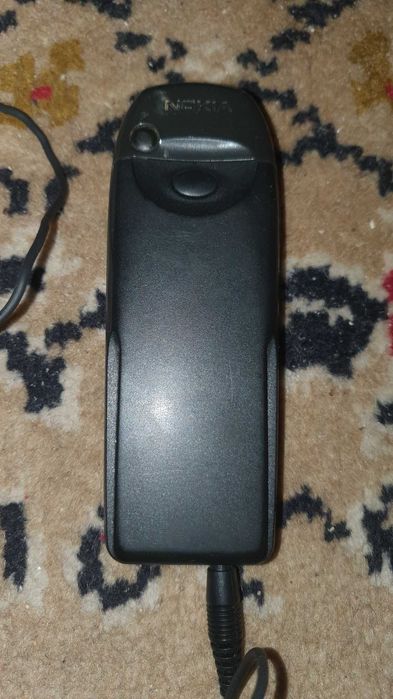 Vand NOKIA 6210 utilizat, cu incarcator original