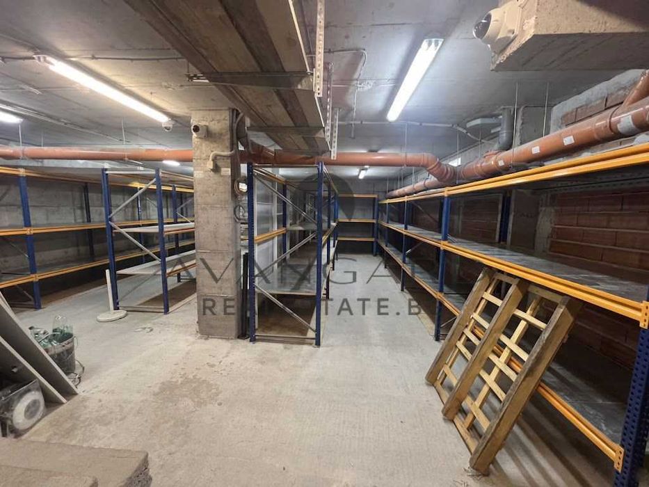 оф.25561 Партерен магазин/ Кючук Париж