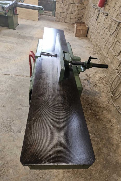 Abric / Masina de rindeluit