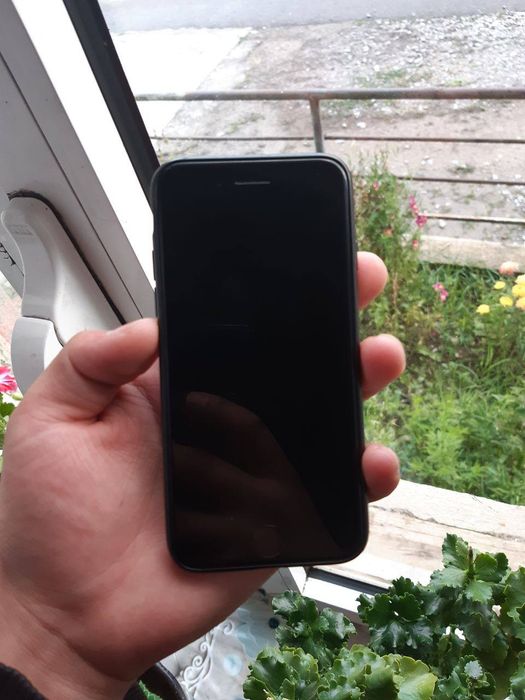 Iphone SE (2022)