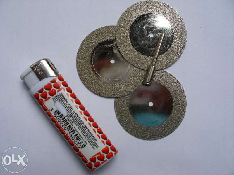 Диамантени дискове Ф50 за рязане комплект 5бр+накрайник Dremel