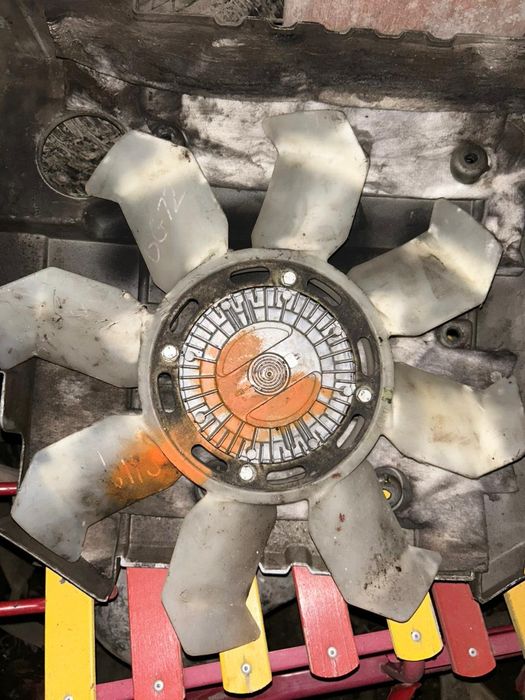 Запчасти на Митсубиси Монтеро