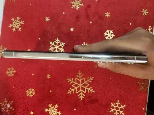 S23 ultra 256GB/8RAM