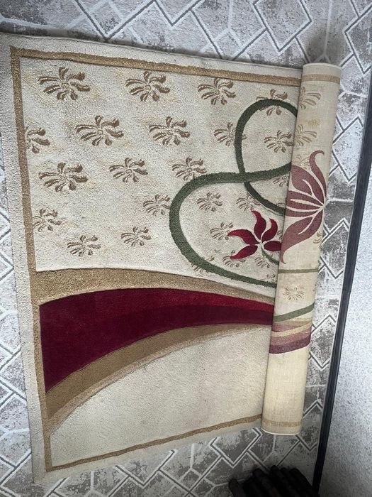 Продам б/у ковёр