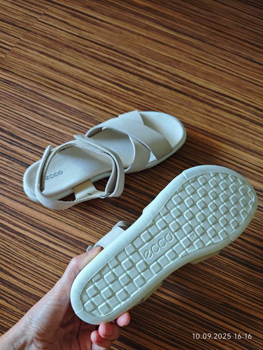Дамски сандали Ecco 38ми номер