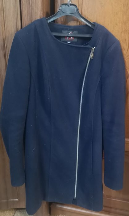 Продам пальто весна осень