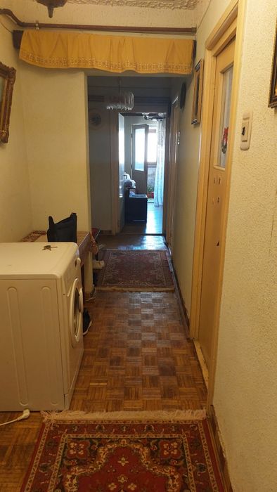 Apartament cu 4 camere Roșiori de Vede