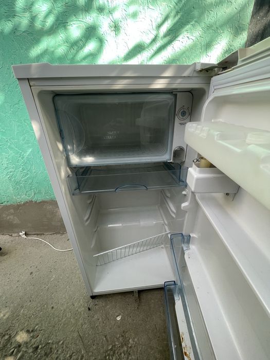 Продам срочно холодильник