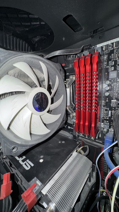 PC gaming i5 4690K / GTX 960 4GB / 16GB RAM / SSD 512GB