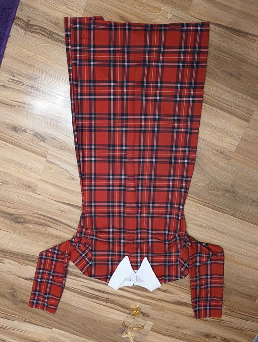 Рокля с якичка и цип