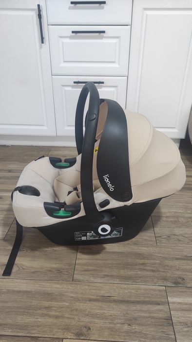 Scoică auto Lionelo Astrid i-Size 0-13 kg – stare excelentă