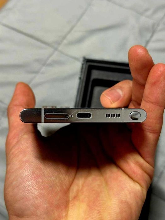 SAMSUNG S22 ULTRA 12/512 A+.