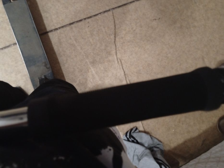 Самокат бу черный