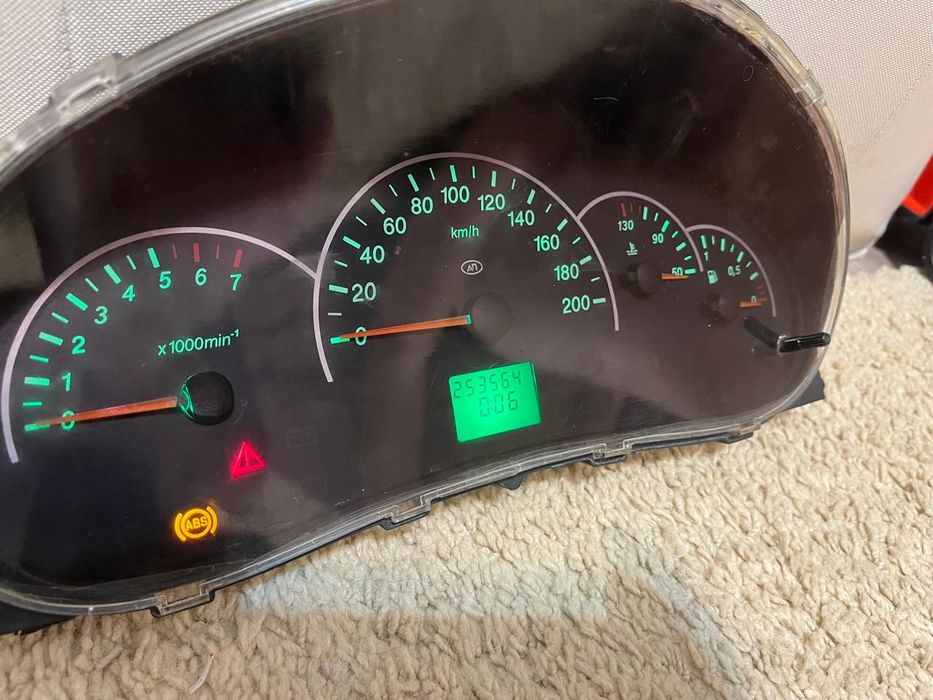 Приборная панель приора