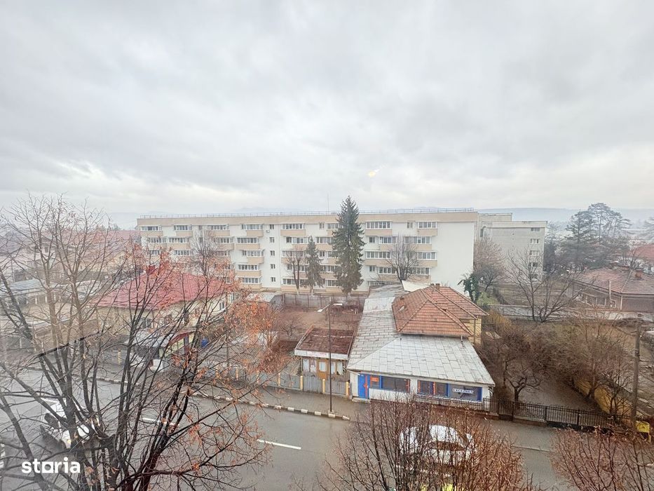 Apartament 4 camere – 82 mp, zona Traian / 24 Trepte, etaj 4/4