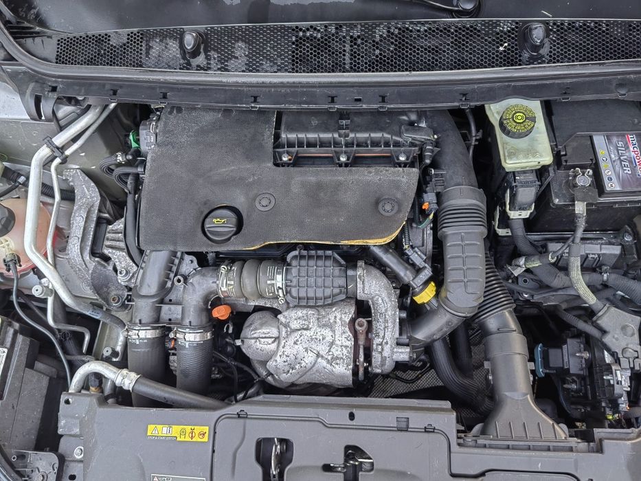 Vând Peugeot 308 Combi 2016