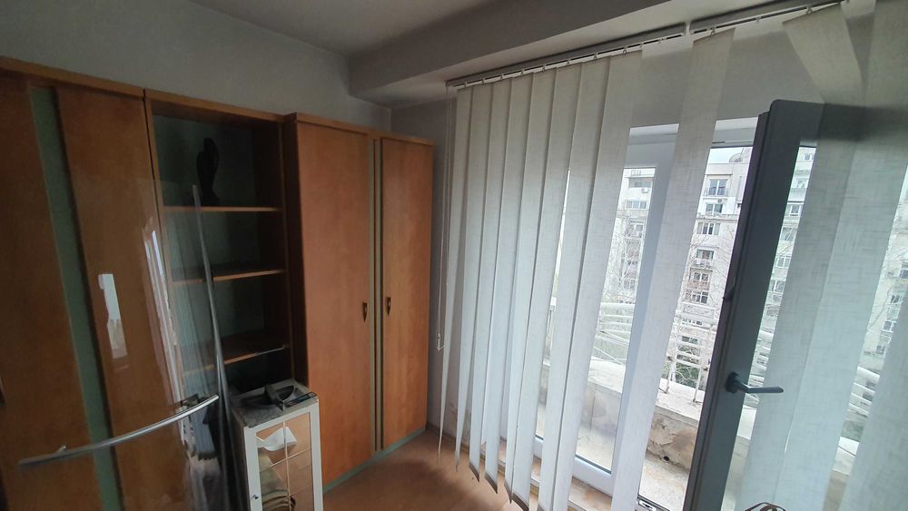 Biblioteca TV cu dulap haine