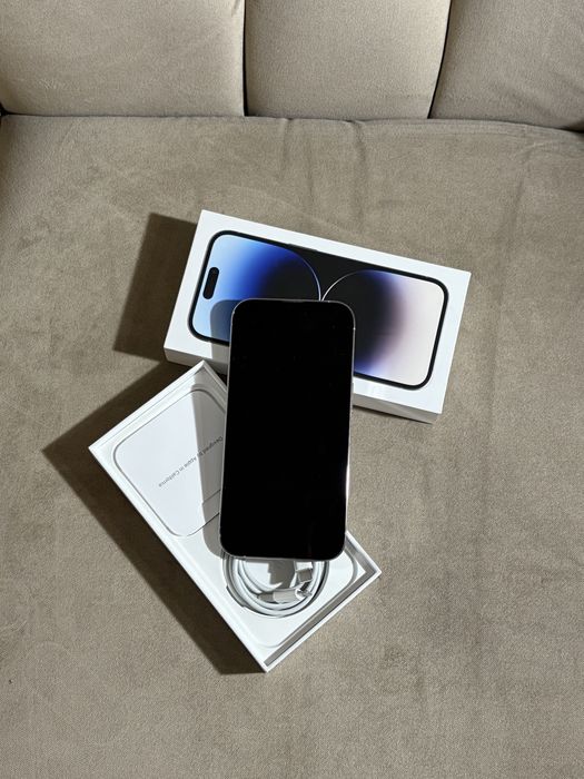 Продам iPhone 14 pro