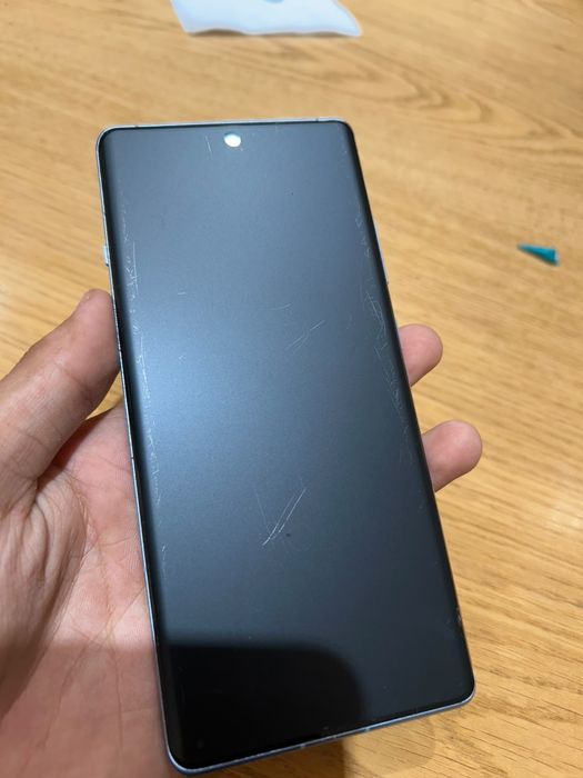 Продам или обменяю oneplus 12R