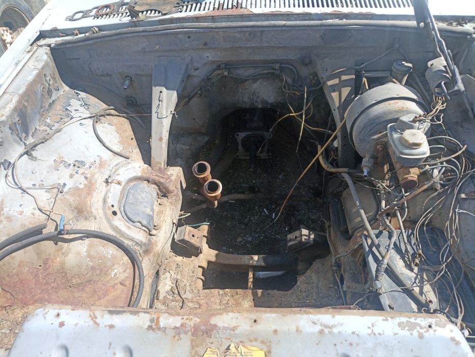 Волга, без двигателя